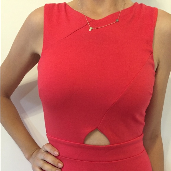 Dress - Picture 2 of 5